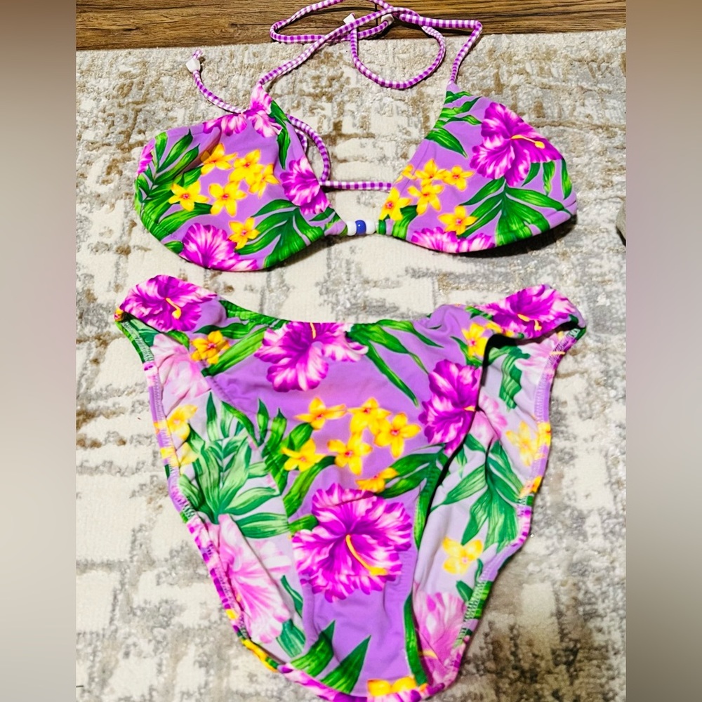 Venus Bikini - Picture 2 of 7